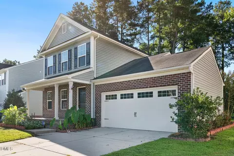 51 Stratford Dr, Wendell, NC 27591