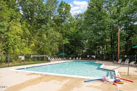 Exterior - 4 Icon Ct, Durham, NC 27703 photo 10 of 10