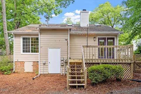 Exterior - 4 Icon Ct, Durham, NC 27703 photo 3 of 10