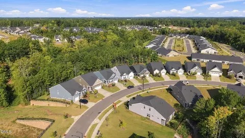 View/Area - 1241 White Flint Cir, Durham, NC 27703 photo 2 of 4