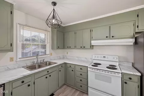 Kitchen - 135 Emerald Cir, Durham, NC 27713 photo 2 of 2