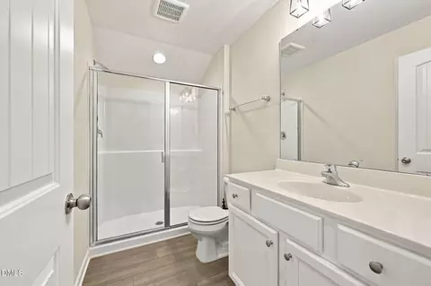 Bath - 48 Mallard Loop Dr, Clayton, NC 27527 photo 3 of 3
