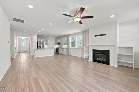Living - 48 Mallard Loop Dr, Clayton, NC 27527 photo 1 of 2