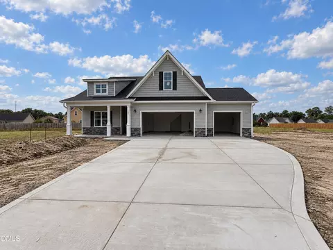 107 Lola Pl #LA, La Grange, NC 28551