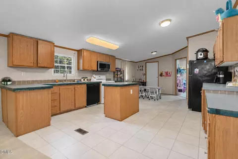 10087 Nc-39, Middlesex, NC 27557 photo 5