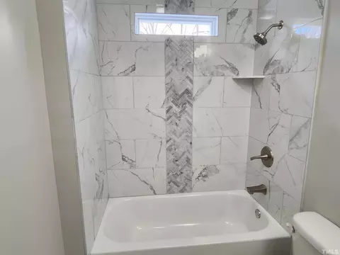 Bath - 310 N 5th St, Smithfield, NC 27577 photo 2 of 5
