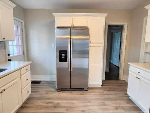 Kitchen - 310 N 5th St, Smithfield, NC 27577 photo 6 of 7