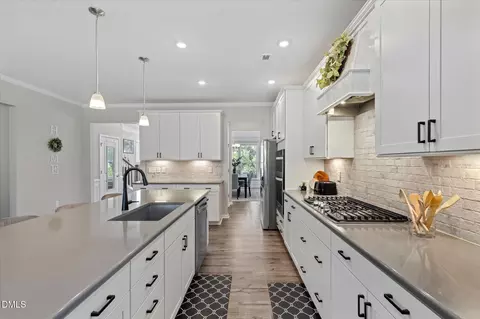 Kitchen - 321 Heritage Regency Dr, Wake Forest, NC 27587 photo 5 of 10