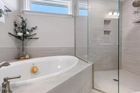 Bath - 321 Heritage Regency Dr, Wake Forest, NC 27587 photo 5 of 10