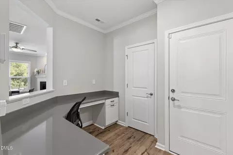 Entry Way - 321 Heritage Regency Dr, Wake Forest, NC 27587 photo 4 of 10