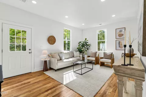 Entry Way - 2626 Harvard Ave #C, Durham, NC 27703 photo 1 of 3