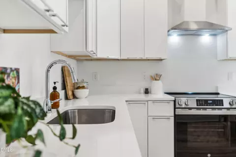 Kitchen - 2626 Harvard Ave #C, Durham, NC 27703 photo 1 of 2