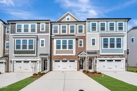 9044 Hazy Jade Way, Apex, NC 27523