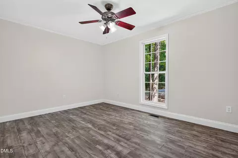 Bedroom - 411 W Cedar Ave, Wake Forest, NC 27587 photo 4 of 4
