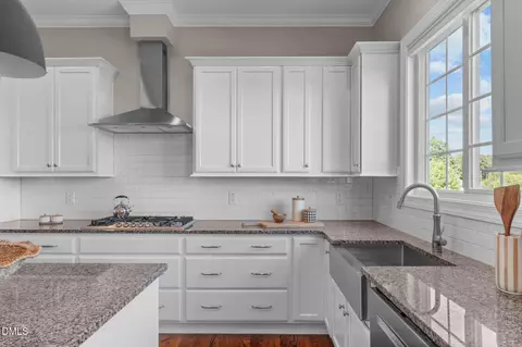 Kitchen - 205 Evanview Ct, Apex, NC 27523 photo 6 of 7