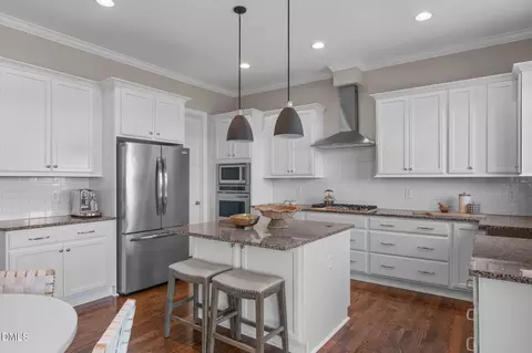 Kitchen - 205 Evanview Ct, Apex, NC 27523 photo 2 of 7