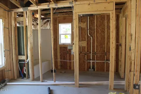Bath - 10325 Selma Rd, Middlesex, NC 27557 photo 2 of 3