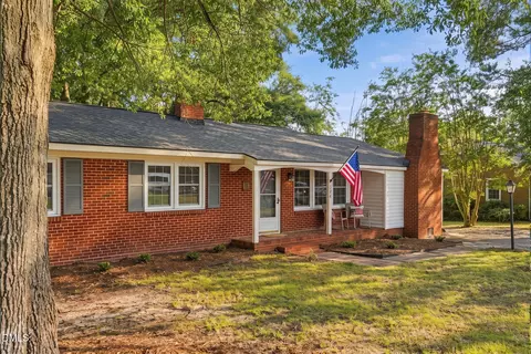 544 N Dunn St, Angier, NC 27501