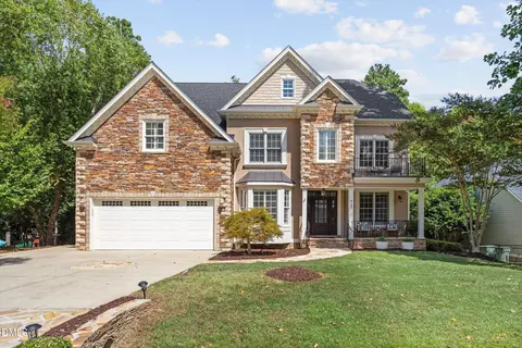 8107 Henderson Rd, Apex, NC 27539
