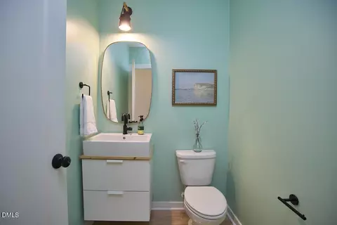 Bath - 1925 Ward St, Durham, NC 27707 photo 1 of 7