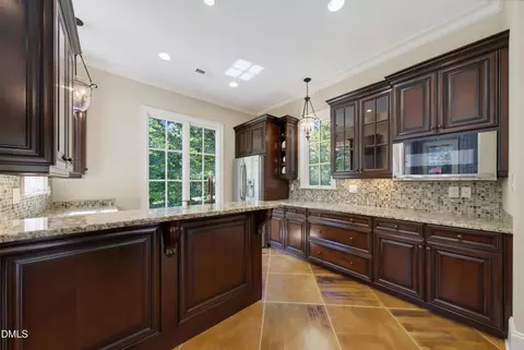 Kitchen - 6592 Wakefalls Dr, Wake Forest, NC 27587 photo 9 of 10