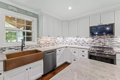 Kitchen - 117 Belve Dr, Garner, NC 27529 photo 4 of 9