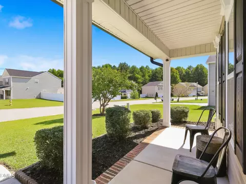 Exterior - 707 Botanical Ct, Bunnlevel, NC 28323 photo 3 of 8