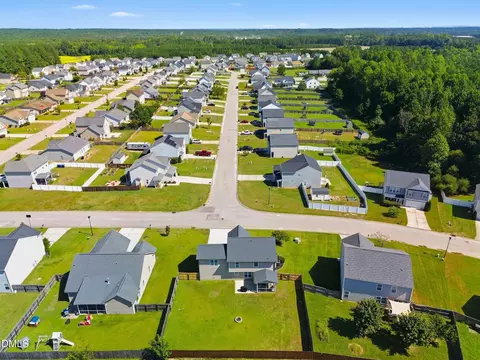 View/Area - 707 Botanical Ct, Bunnlevel, NC 28323 photo 7 of 7