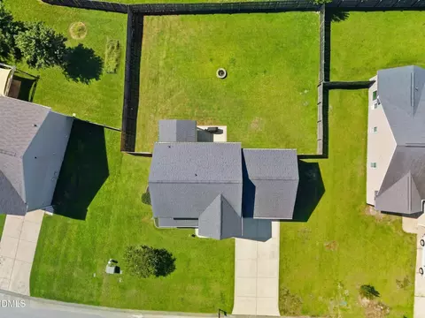 View/Area - 707 Botanical Ct, Bunnlevel, NC 28323 photo 5 of 7