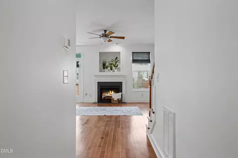 Entry Way - 29 Grapevine Trl, Durham, NC 27707 photo 2 of 2