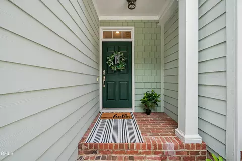 Exterior - 29 Grapevine Trl, Durham, NC 27707 photo 2 of 7