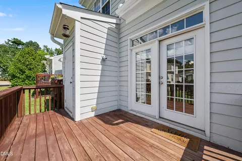 Exterior - 29 Grapevine Trl, Durham, NC 27707 photo 4 of 7