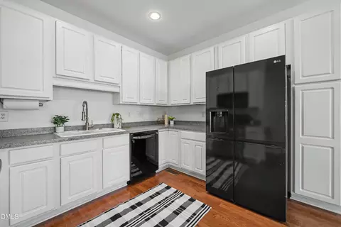Kitchen - 29 Grapevine Trl, Durham, NC 27707 photo 2 of 3