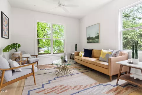 Living - 407 Edward St # B, Durham, NC 27701 photo 1 of 2