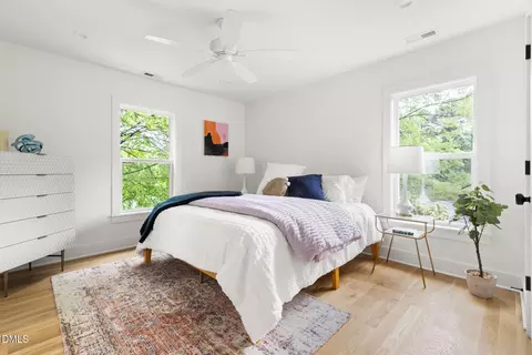 Bedroom - 407 Edward St # B, Durham, NC 27701 photo 1 of 3