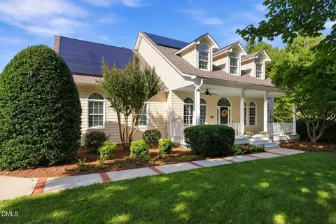 103 Commons Way Dr, Chapel Hill, NC 27516