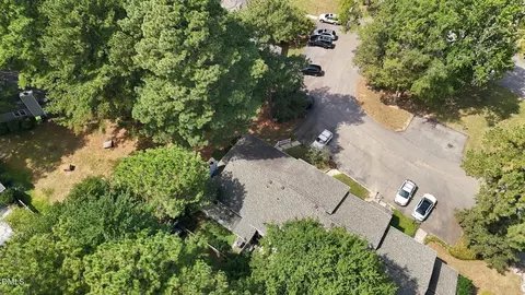 View/Area - 6412 Meadow View Dr, Raleigh, NC 27609 photo 2 of 4