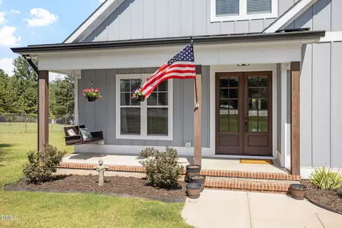 Exterior - 625 Rand Rd, Garner, NC 27529 photo 5 of 10