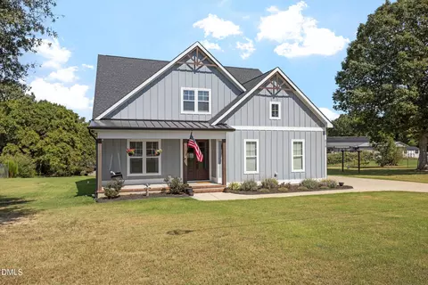 Exterior - 625 Rand Rd, Garner, NC 27529 photo 2 of 10