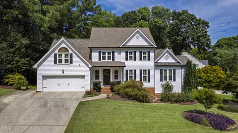 108 Greymist Ln, Cary, NC 27518