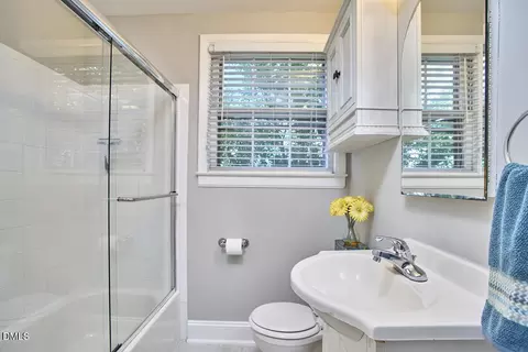Bath - 2418 Acadia St, Durham, NC 27704 photo 1 of 2
