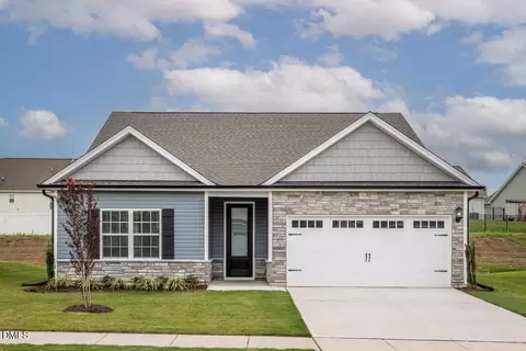 202 Custer Dr, Mebane, NC 27302