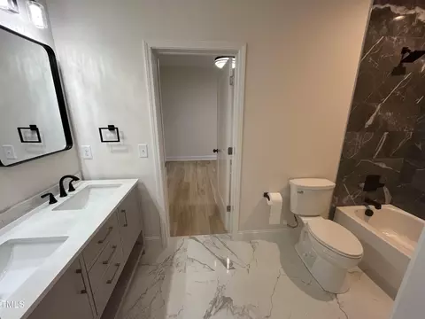 Bath - 313 W Cornwallis Rd, Durham, NC 27707 photo 13 of 18