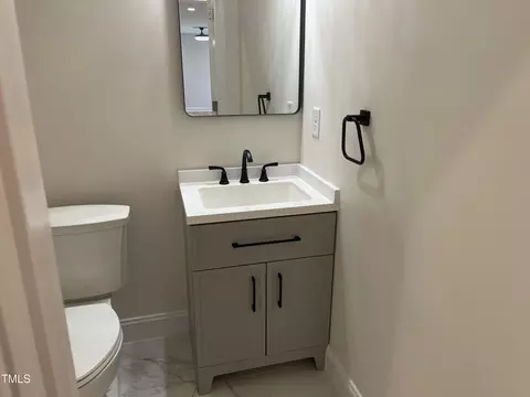 Bath - 313 W Cornwallis Rd, Durham, NC 27707 photo 17 of 18