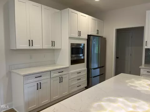 Kitchen - 313 W Cornwallis Rd, Durham, NC 27707 photo 8 of 9