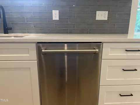 Kitchen - 313 W Cornwallis Rd, Durham, NC 27707 photo 5 of 9