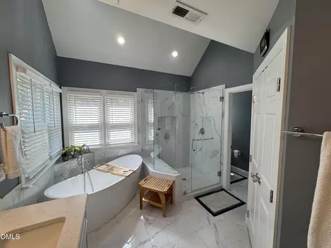 8013 Pony Pasture Ct, Raleigh, NC 27612