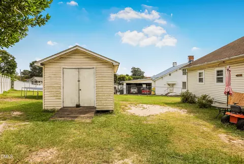 Exterior - 303 N 12th St, Erwin, NC 28339 photo 6 of 11