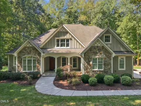 1412 Winter Sweet Pl, Hillsborough, NC 27278