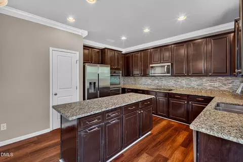 Kitchen - 122 Windrush Ln, Durham, NC 27703 photo 3 of 5